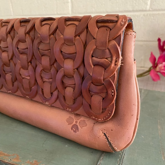 PATRICIA NASH CHAINLINK DUSTY ROSE LEATHER CLUTCH EUC - Picture 4 of 12